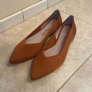 New without box Rothy points